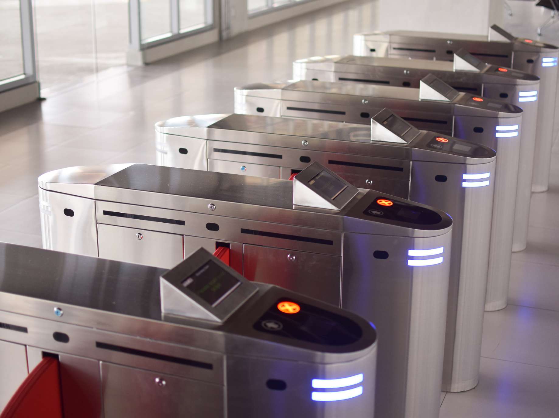 Boarding gates